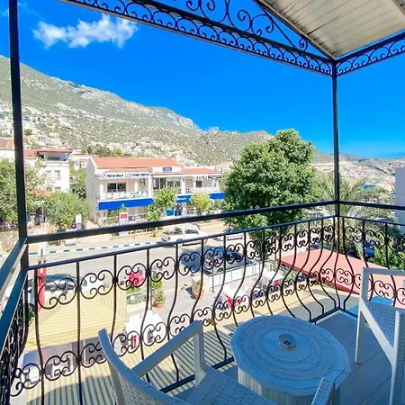 Nur & Hotel Kalkan